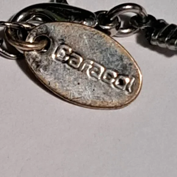 Caracol wooden necklace and earring set - Picture 4 of 7